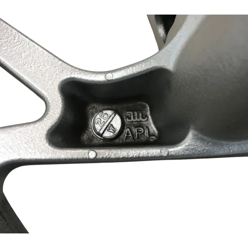 Jante avant SUZUKI AN 400 2007-2010 BURGMAN