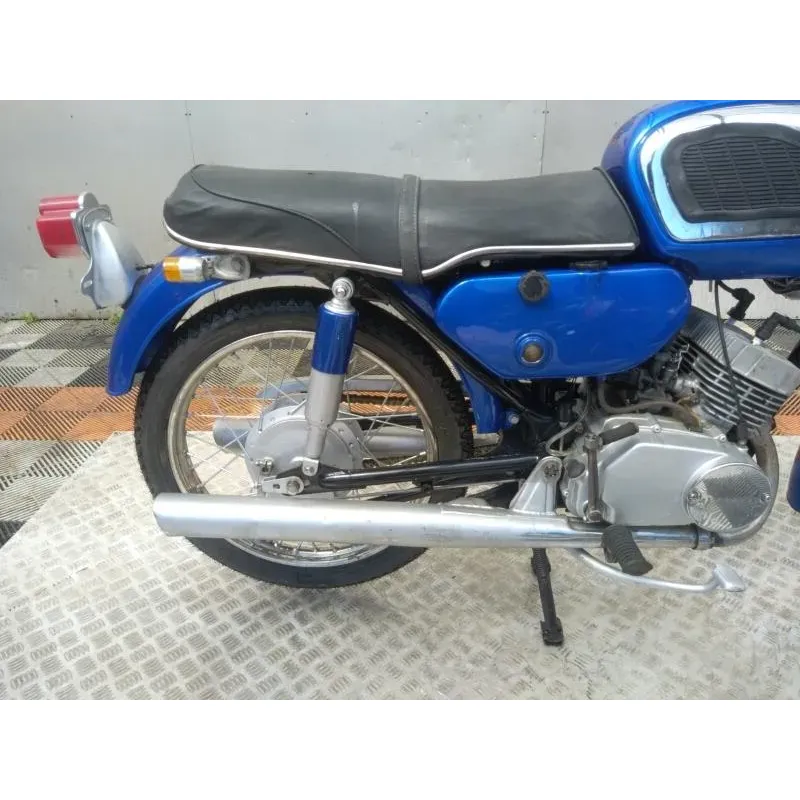 YAMAHA YCS 180