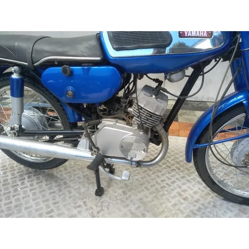 YAMAHA YCS 180