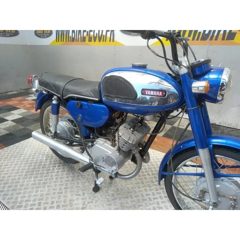 YAMAHA YCS 180