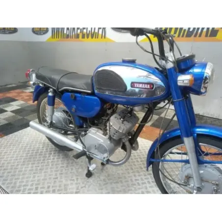 YAMAHA YCS 180
