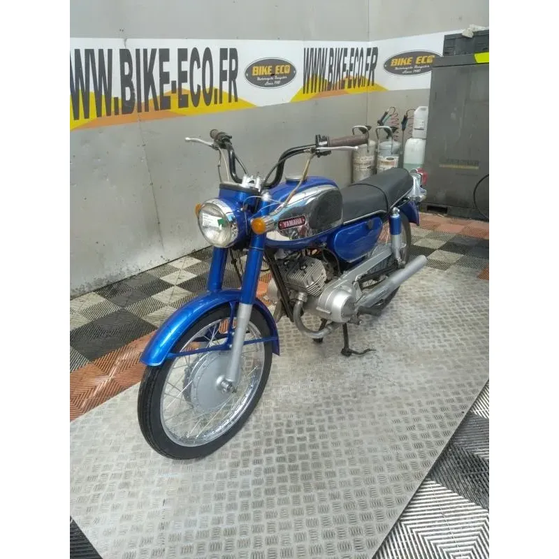 YAMAHA YCS 180