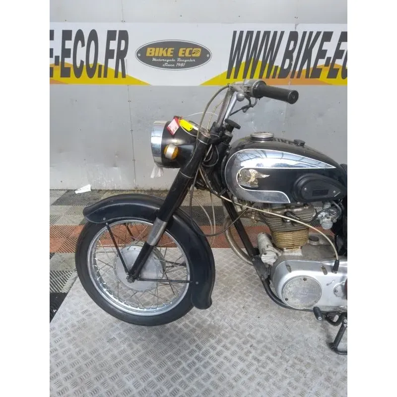MEGURO 250 SG