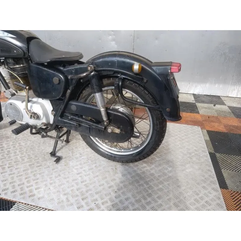 MEGURO 250 SG