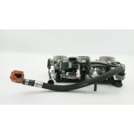 Rampe d'injection TRIUMPH STREET TRIPLE 675 2011 - 2012