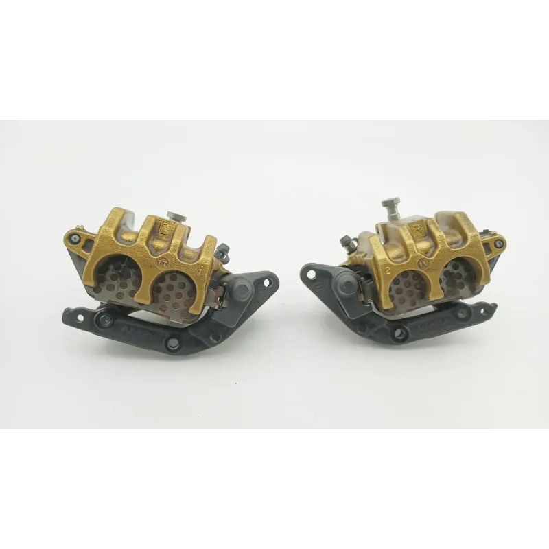 Etrier de frein avant TRIUMPH STREET TRIPLE 675 2011 - 2012