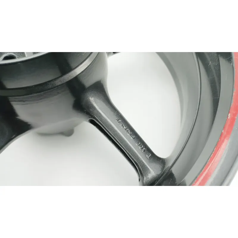 Jante arriere TRIUMPH STREET TRIPLE 675 2011 - 2012