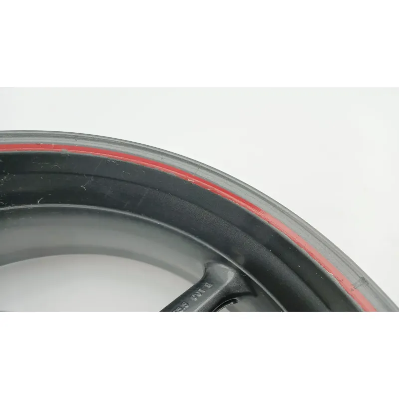 Jante arriere TRIUMPH STREET TRIPLE 675 2011 - 2012