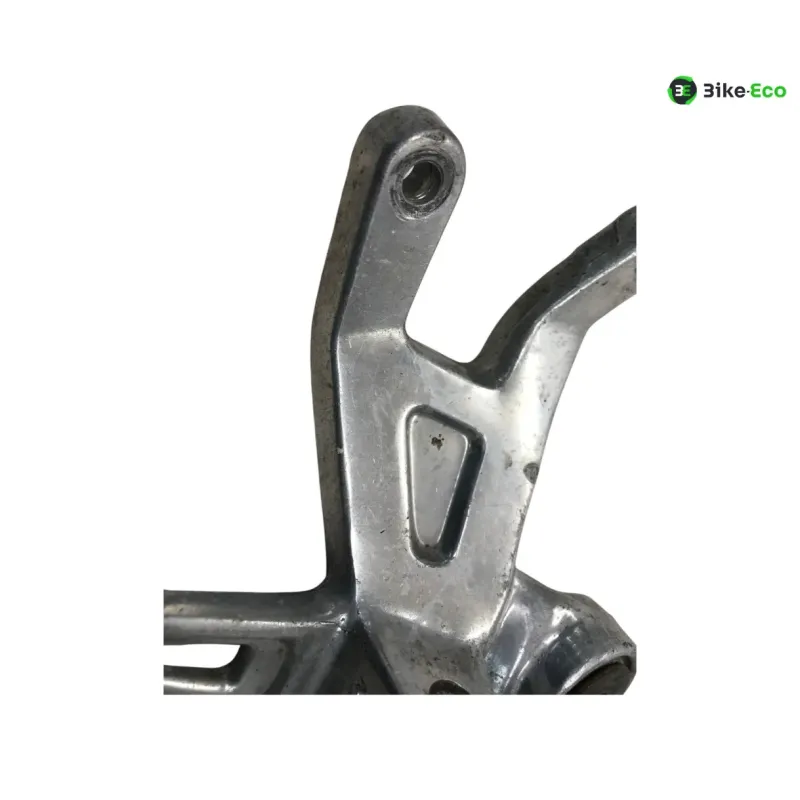 Platine arriere droite YAMAHA FZR 1000 1987-1988 GENESIS
