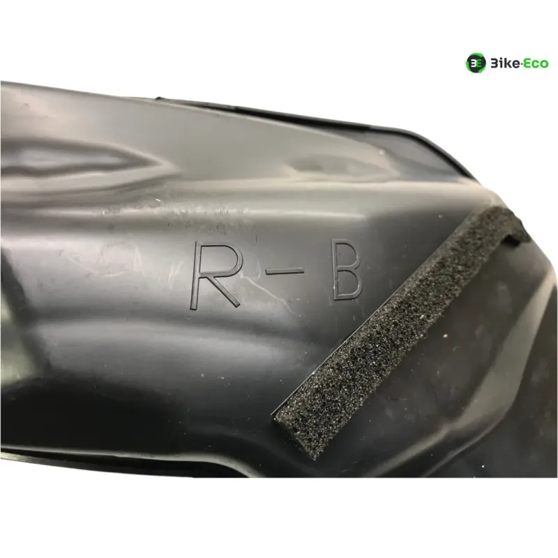 Conduit air droit HONDA CBR 1000 RR 2008-2011 FIREBLADE