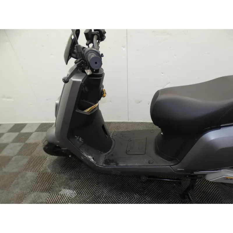LVNENG SCCOTER S 5-W 50