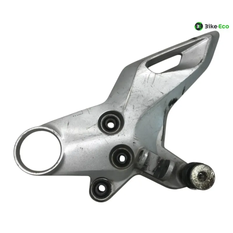 Platine avant gauche SUZUKI GSX 1300 BK 2007-2011 B-KING