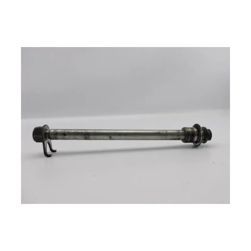Axe de roue arriere HONDA CBR 600 F 1995 - 1996