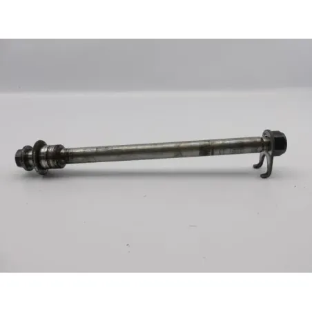 Axe de roue arriere HONDA CBR 600 F 1995 - 1996