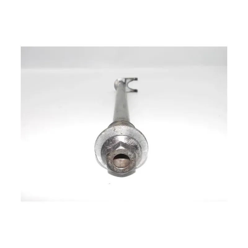 Axe de roue arriere HONDA CBR 600 F 1995 - 1996