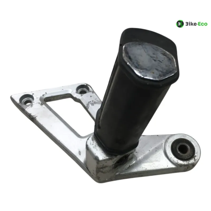 Platine et repose pieds arriere gauche SUZUKI GSX 1100 F 1988-1993