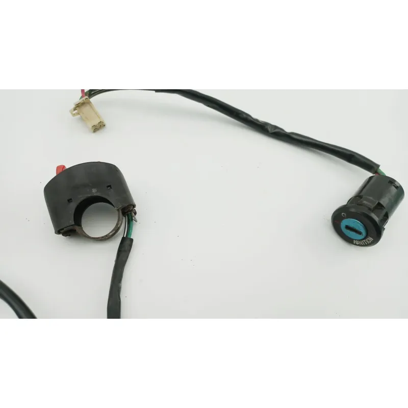 Jeu de serrure contacteur a cle APOLLO RXF 150 2021 - 2025