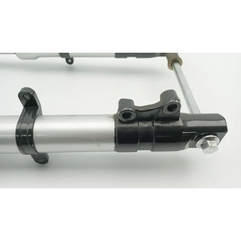 Fourche complete KEEWAY ARN 125 2006 - 2011