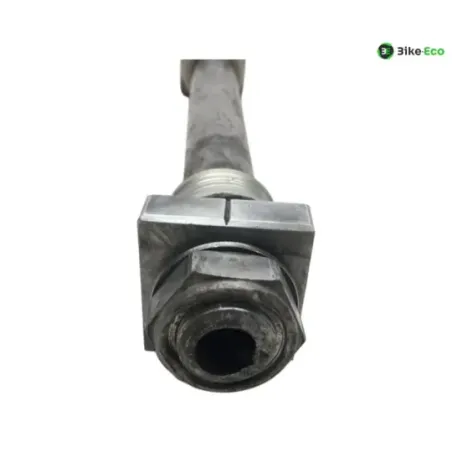 Axe de roue arriere HONDA CRF 250 R 2010