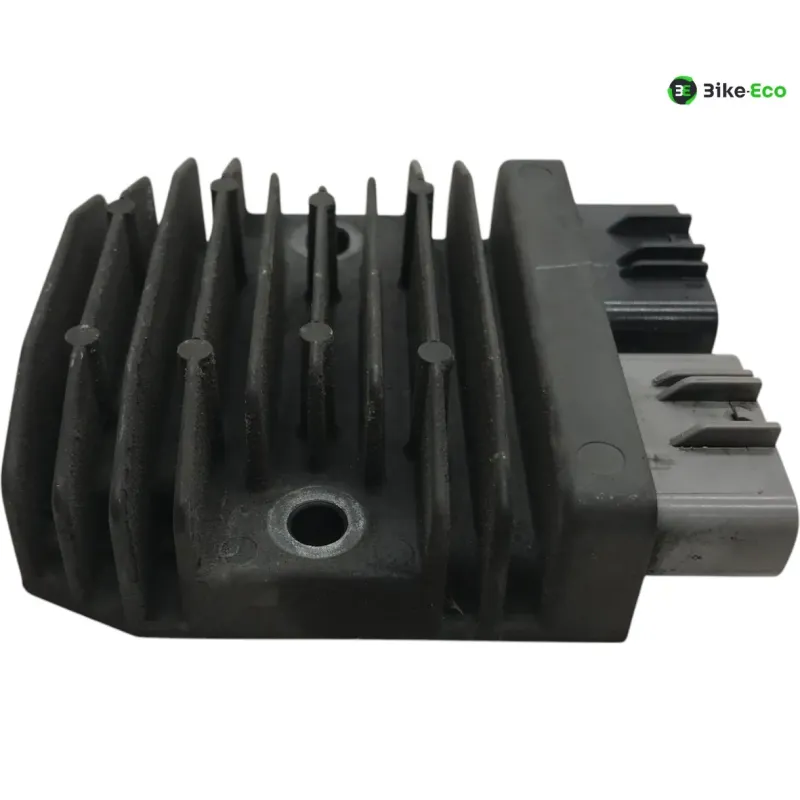 Regulateur charge batterie SUZUKI AN 650 2013-2018 BURGMAN
