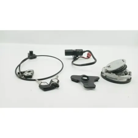 Jeu de serrure contacteur a cle MV AGUSTA BRUTALE 675 ABS 2012 - 2017