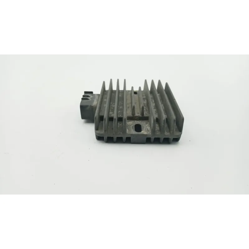 Regulateur charge batterie MV AGUSTA BRUTALE 675 ABS 2012 - 2017