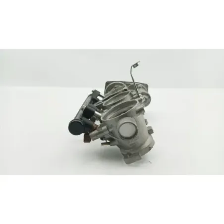 Rampe d'injection MV AGUSTA BRUTALE 675 ABS 2012 - 2017