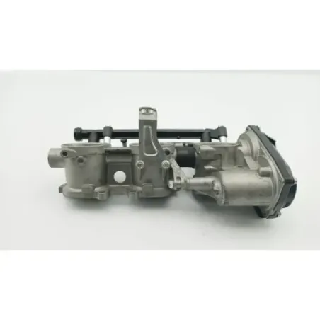 Rampe d'injection MV AGUSTA BRUTALE 675 ABS 2012 - 2017