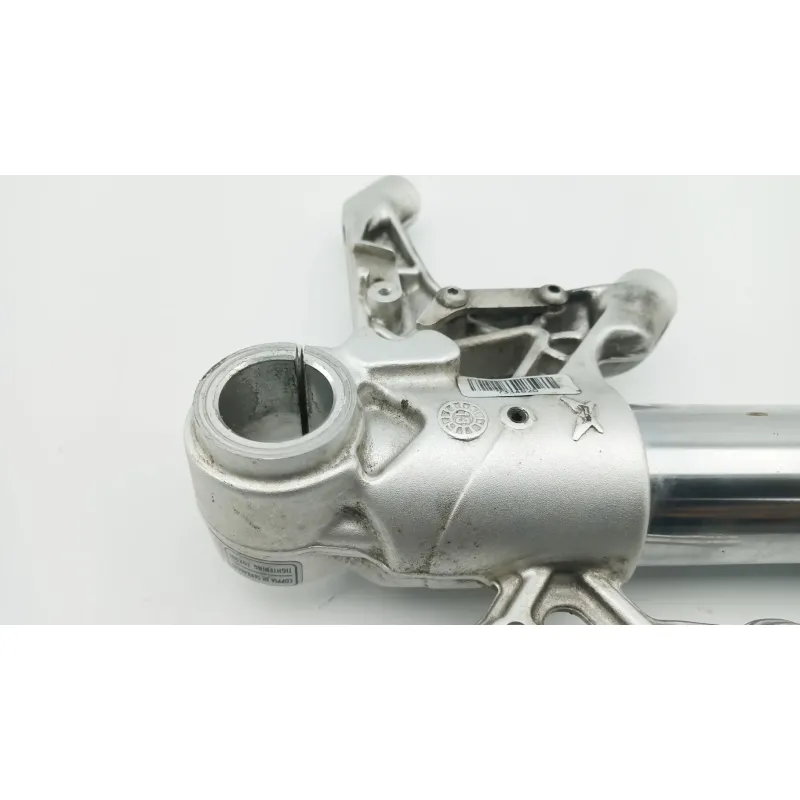 Tube de fourche droit MV AGUSTA BRUTALE 675 ABS 2012 - 2017
