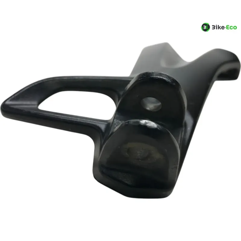 Platine arriere droite SUZUKI GSX 1300 BK 2007-2011 B-KING