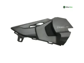 Cache carenage sous selle gauche SUZUKI AN 650 2013-2018 BURGMAN