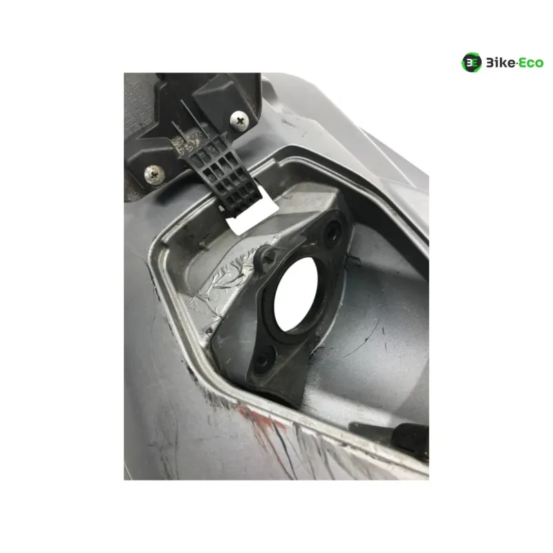 Cache carenage coque arriere gauche SUZUKI AN 650 2013-2018 BURGMAN