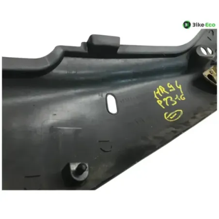 Cache carenage coque arriere droit SUZUKI GSXR 1100 1993-1996