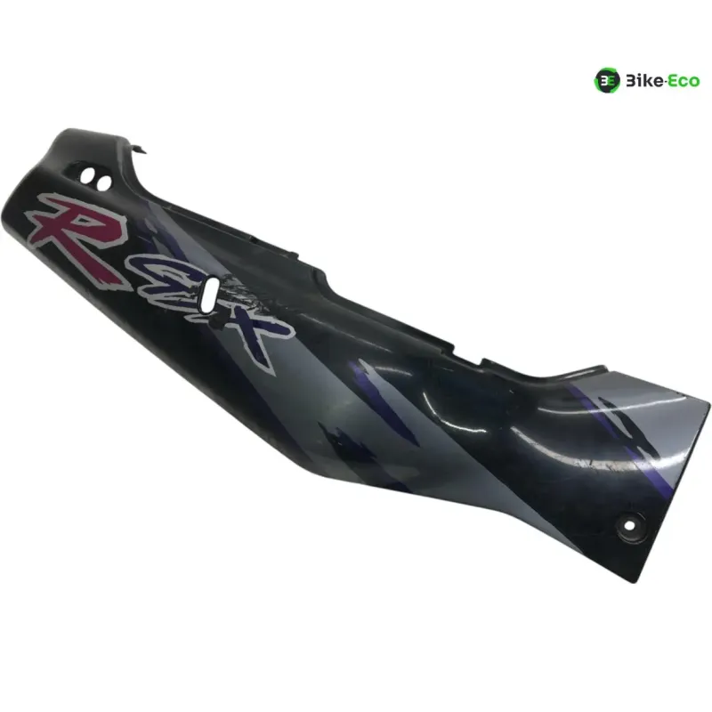 Cache carenage coque arriere droit SUZUKI GSXR 1100 1993-1996