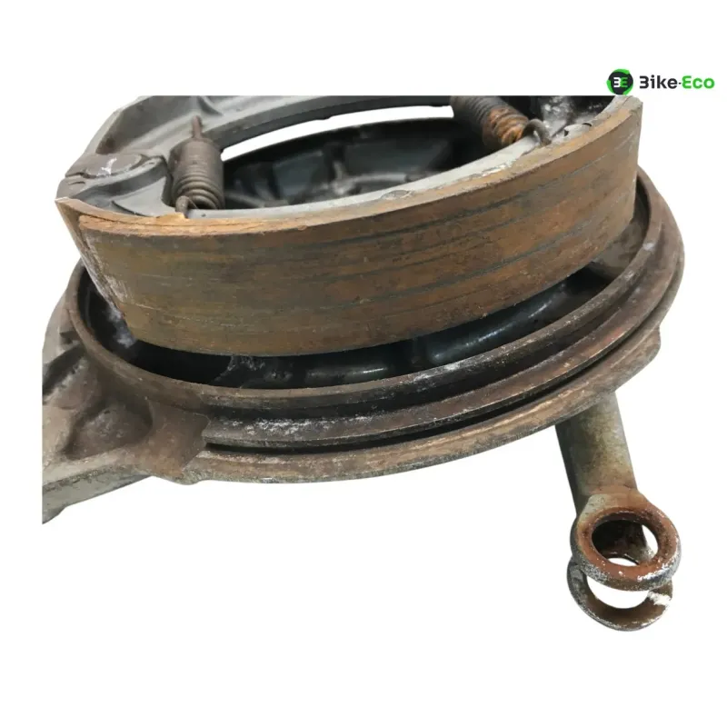 Tambour arriere YAMAHA SR 400 2014-2016