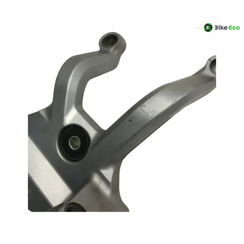 Platine et repose pieds arriere droit KAWASAKI KLV 1000 2004-2005