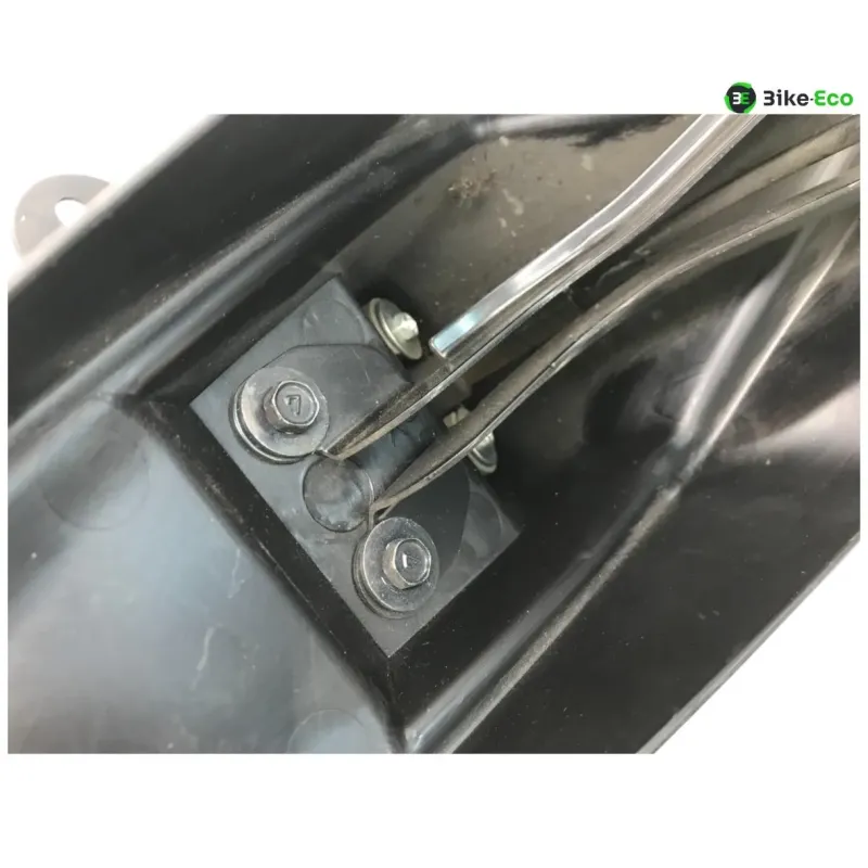 Support de plaque et eclairage KAWASAKI Z 750 2007-2012
