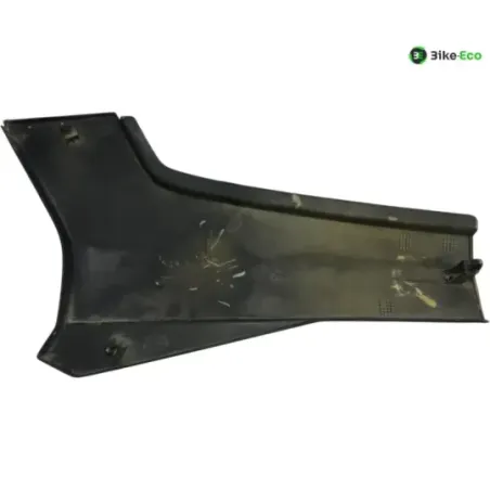 Cache carenage sous selle droit HONDA VF 400 F 1983-1984
