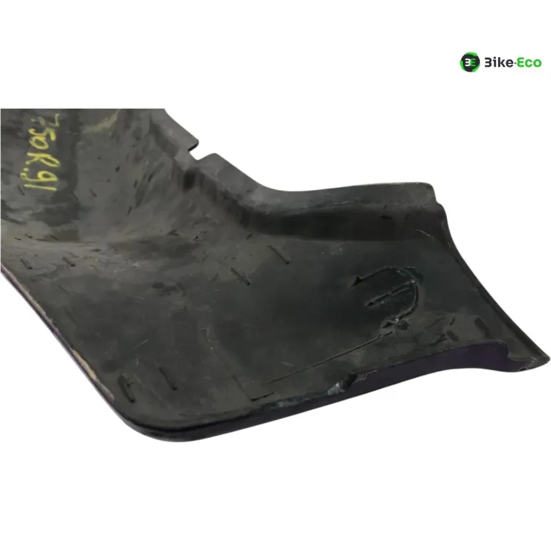 Cache carenage coque arriere gauche SUZUKI GSXR 750 1991
