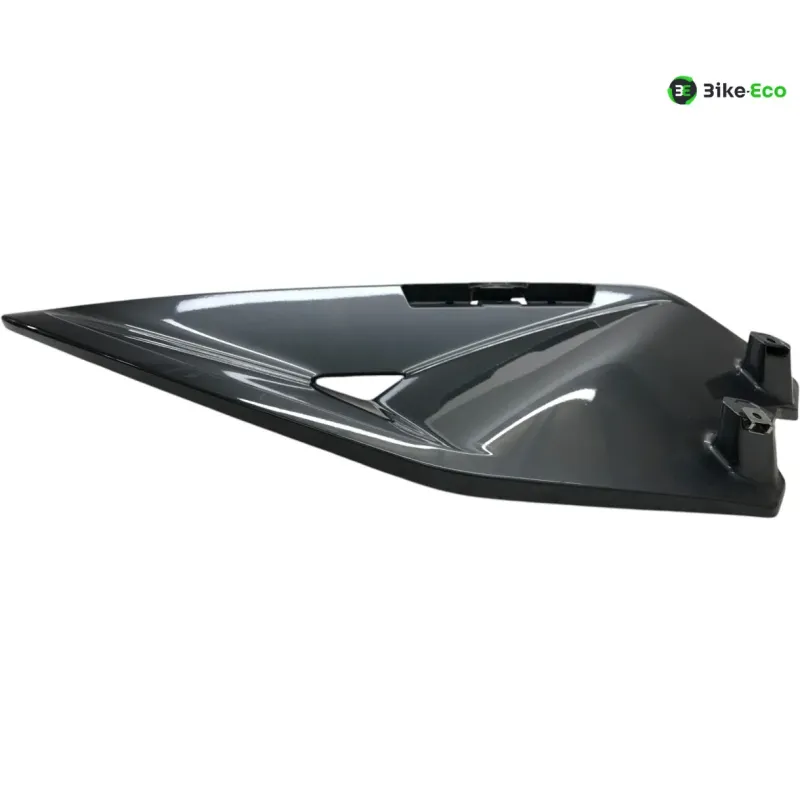 cache carenage face avant gauche BMW CE 04 2021-2024