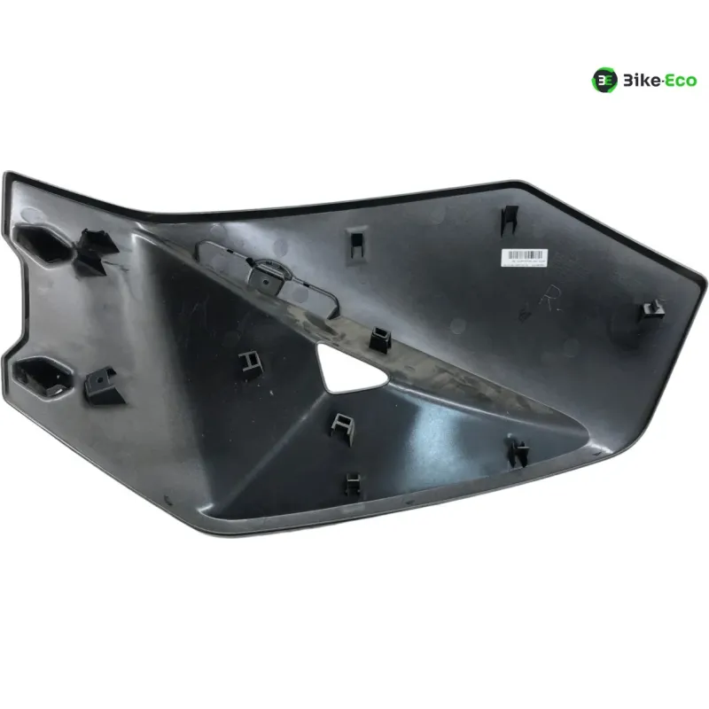 cache carenage face avant gauche BMW CE 04 2021-2024