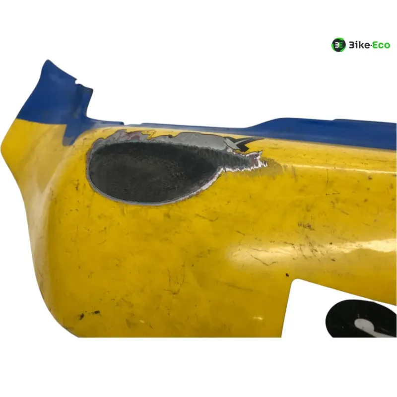 Cache carenage coque arriere gauche SUZUKI GSXR 1100 1991-1992
