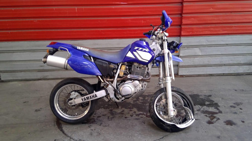 YAMAHA 600 TTR