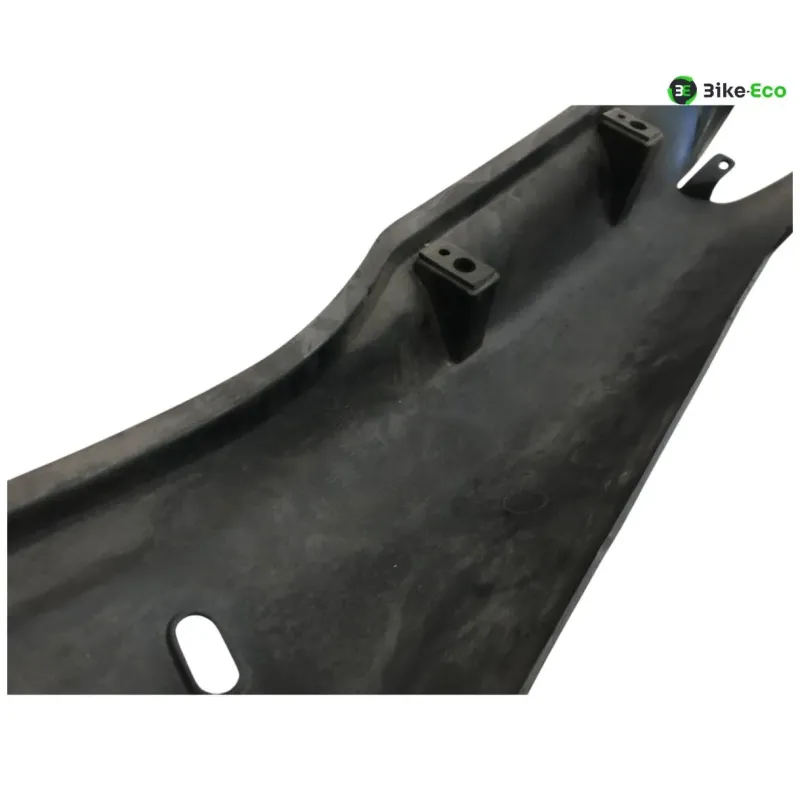 Cache carenage coque arriere droit KAWASAKI ZZR 600 1993-2005