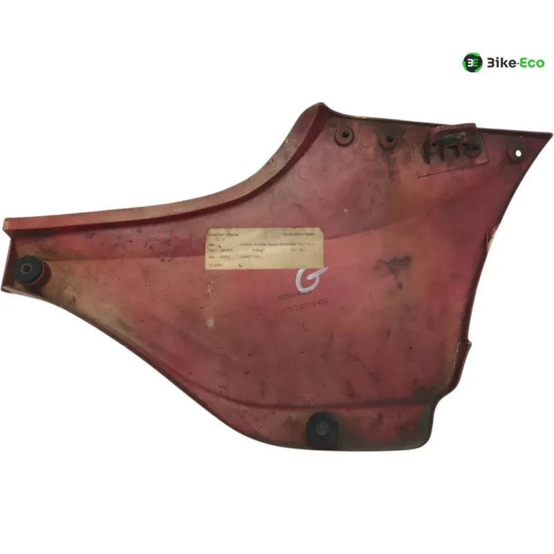 Cache carenage sous selle gauche KAWASAKI GPZ 750 1983-1985