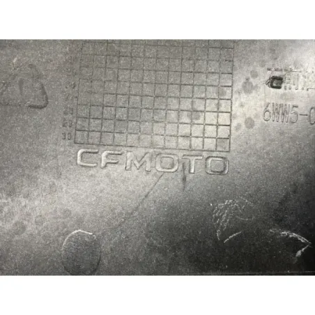 Cache flanc de carenage droit CF MOTO MT 800 2022-2024 SPORT