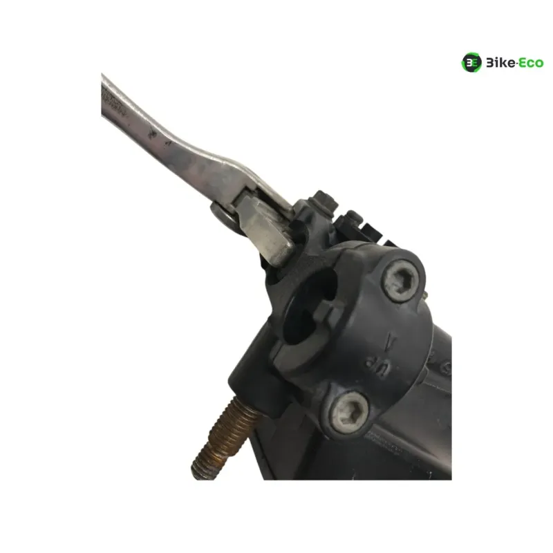 Maitre cylindre frein avant KAWASAKI Z 750 2004-2006