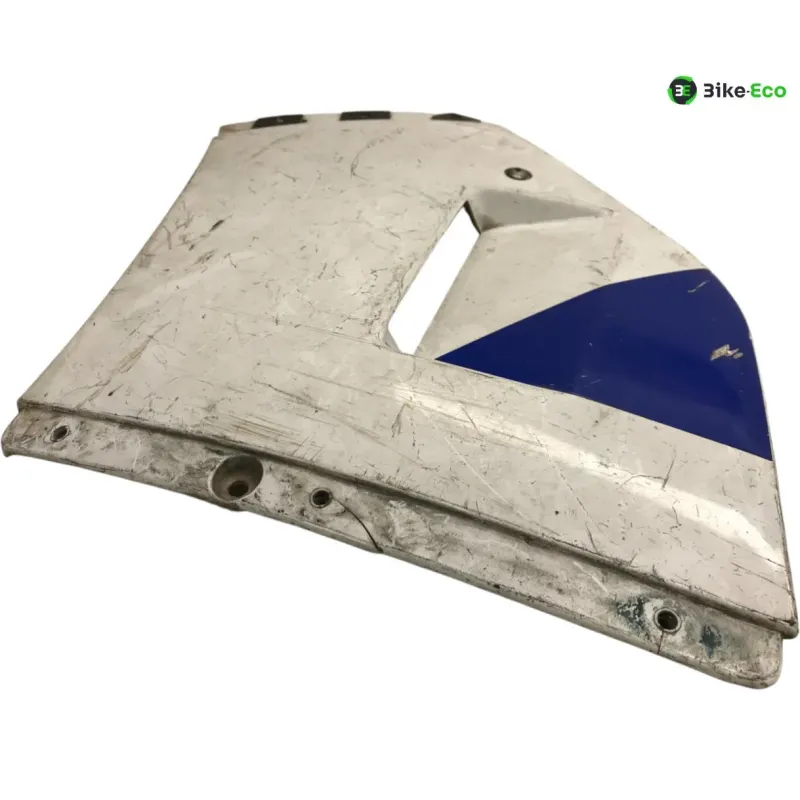 Cache flanc de carenage gauche SUZUKI RG 125 1985-1991 GAMMA