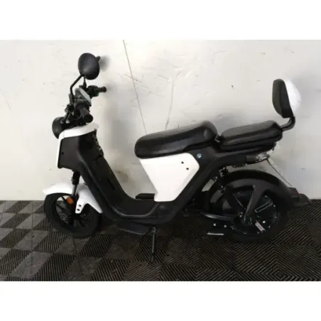 NIU UQI GT 50