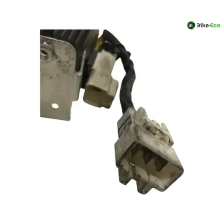 Regulateur charge batterie PIAGGIO VESPA GTS 300 2018-2020 SUPER HPE-TECH